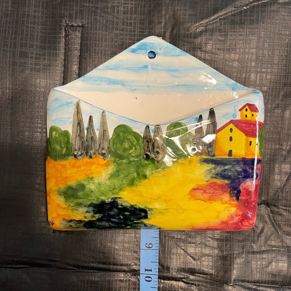 Ceramic mail holder